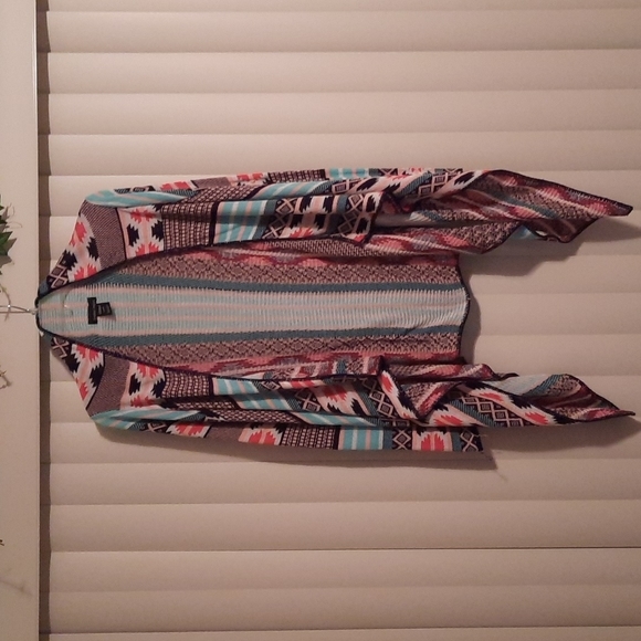 Sweater Project Brand Aztec L Asymmetrical Hemline Western Rodeo Fall Winter - Picture 2 of 5